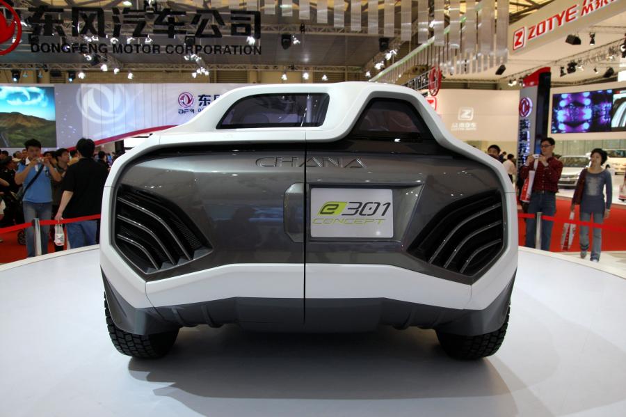  ChangAn E301 Concept 2009 года  (фото 15 из 69)